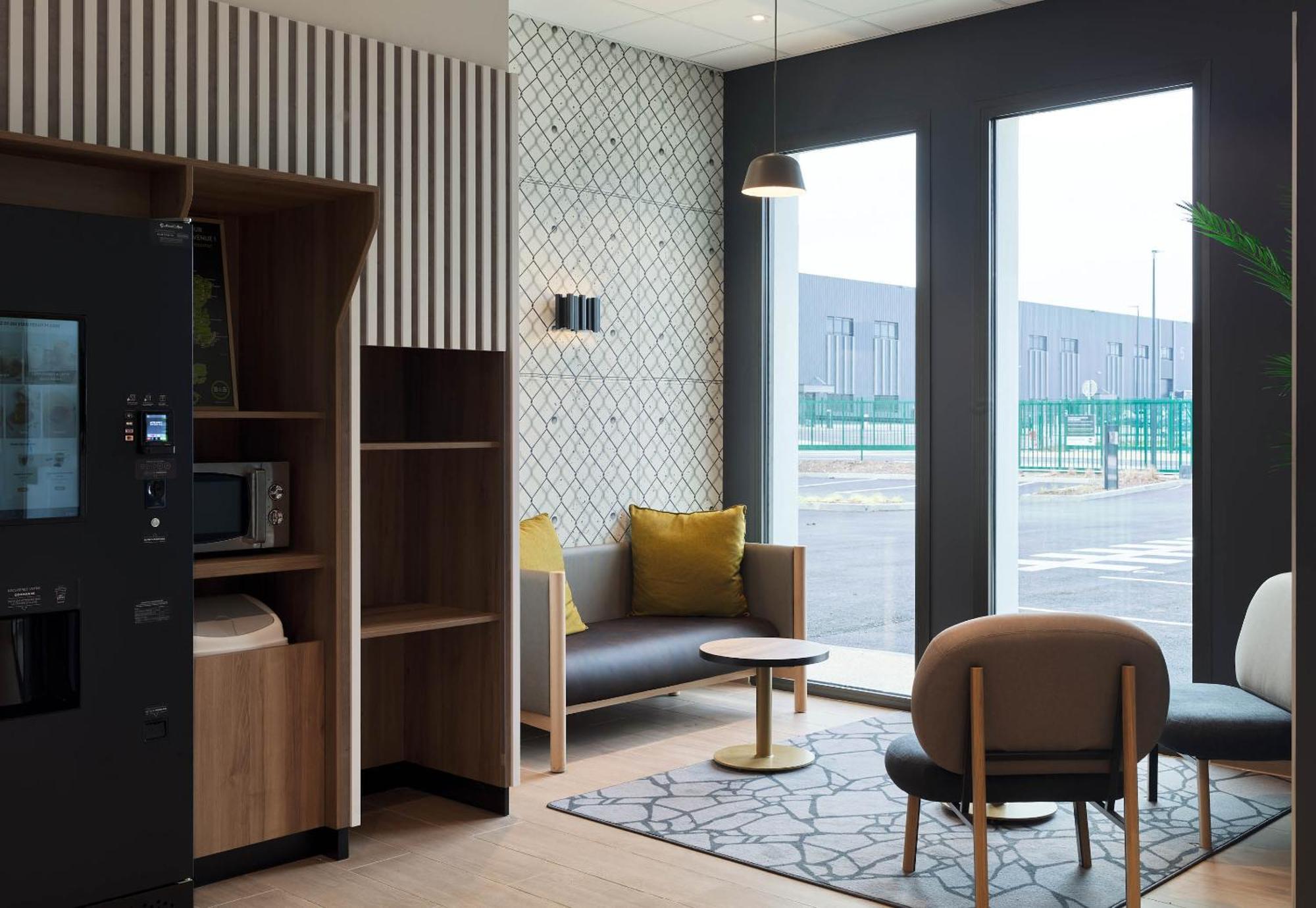 Hotel Saint-christophe Gare Cergy
